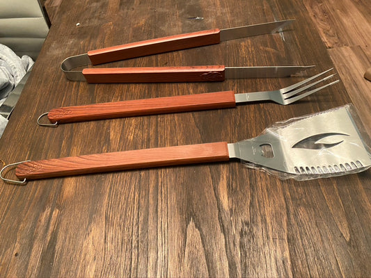 Custom Engraved Grilling Set
